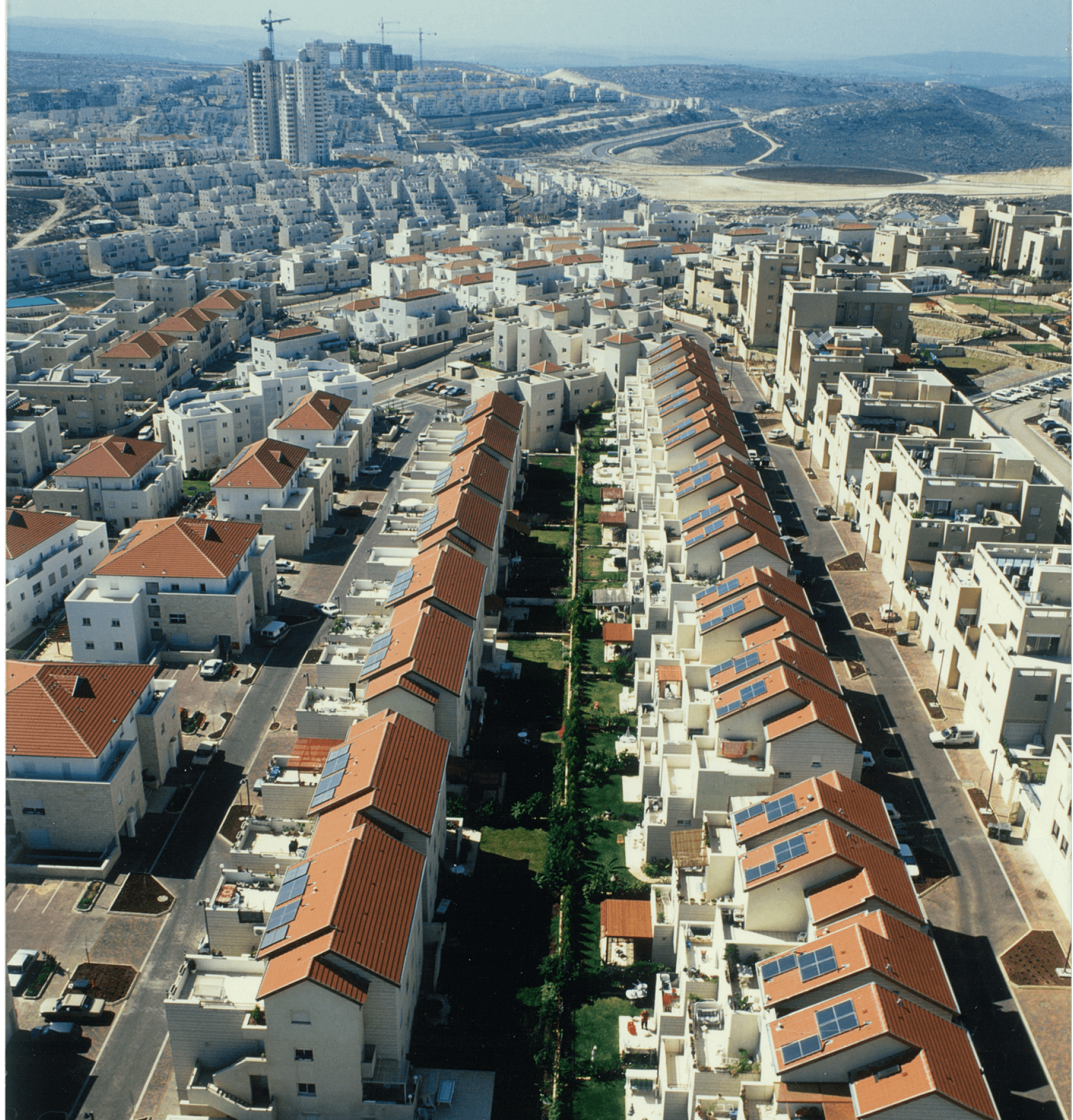 הקמת שכונת מגורים חדשה Construction of a New Residential Neighborhood