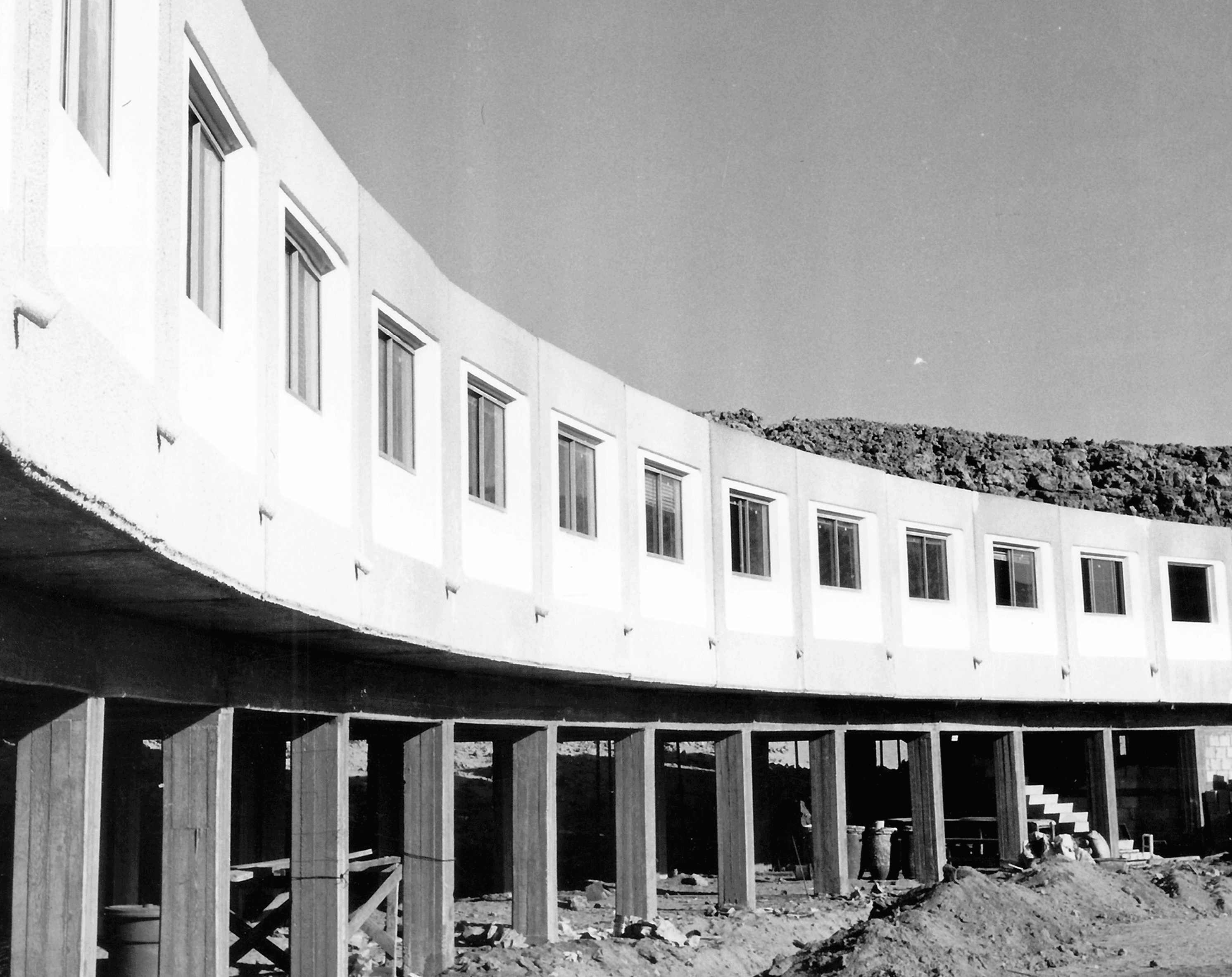הקמת מבנה Building Construction