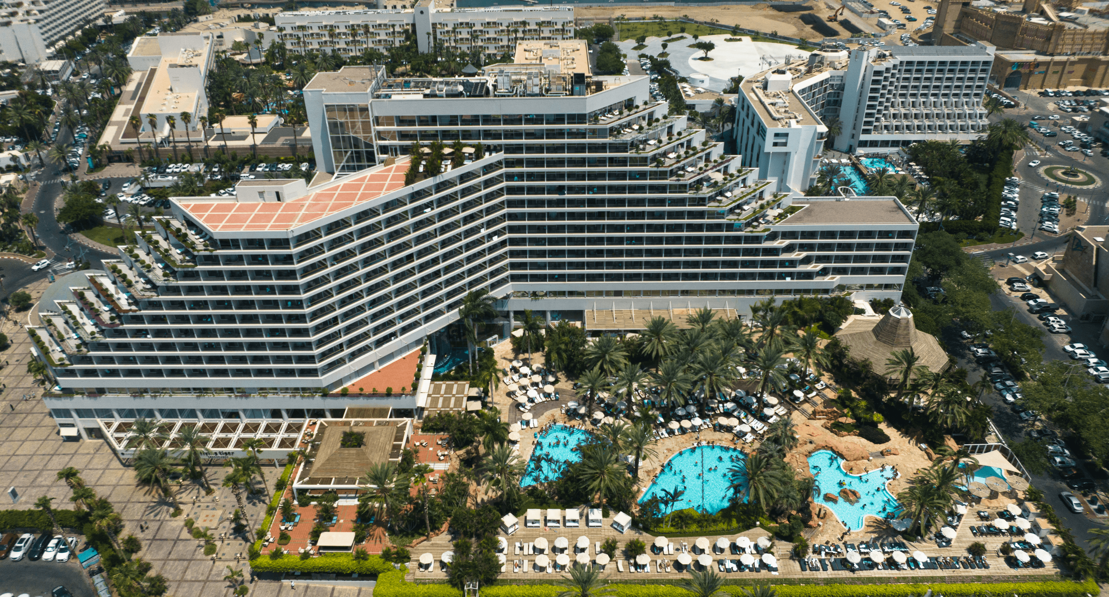 מלון רויאל ביץ' Royal Beach Hotel