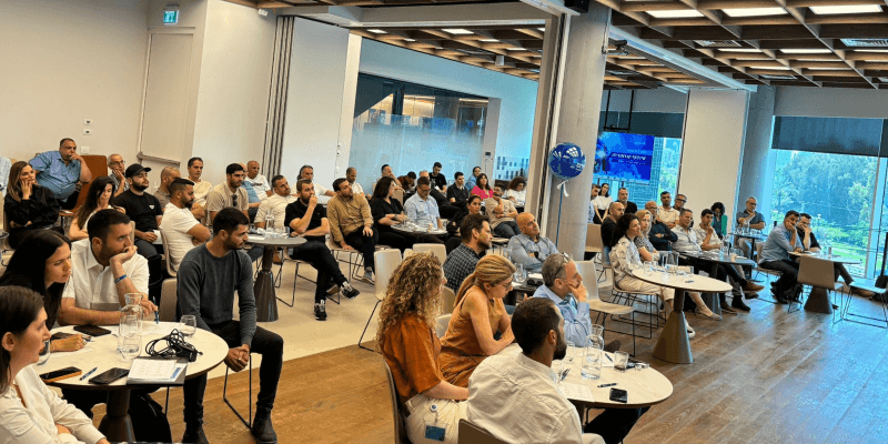 השקת מערכת CRM